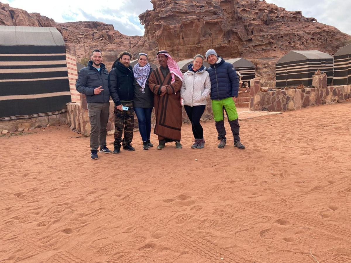 Bedouin Family Camp Hotell Wadi Rum Eksteriør bilde