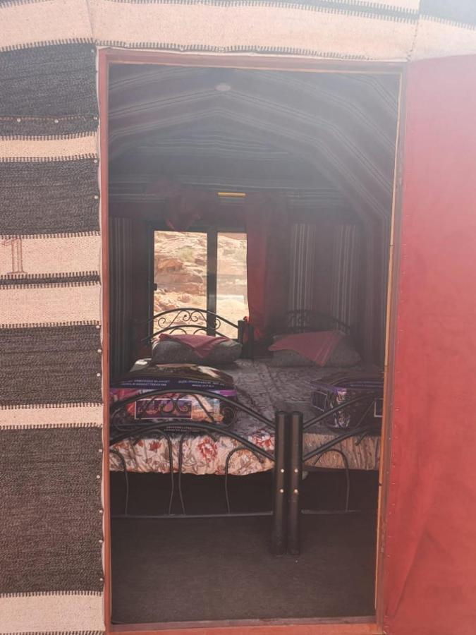 Bedouin Family Camp Hotell Wadi Rum Eksteriør bilde