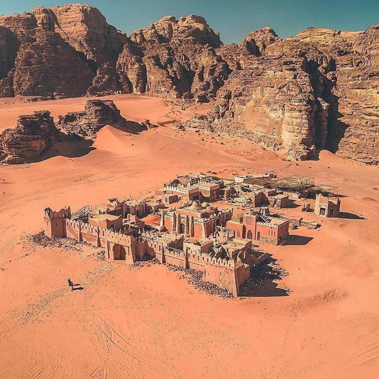 Bedouin Family Camp Hotell Wadi Rum Eksteriør bilde